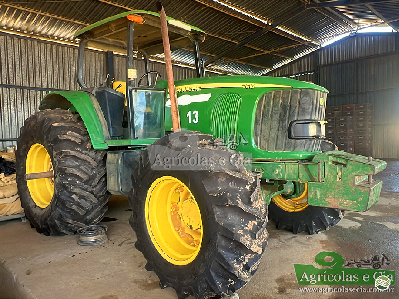 JOHN DEERE 7515 de Agricolas e Cia